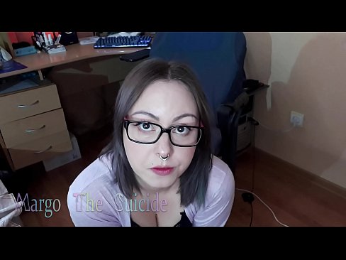 ❤️ دختر سکسی با عینک، دیلدو را عمیقاً در دوربین می مکد ️❌ پورنو روسی در پورنو fa.porngifer.ru ❌️❤